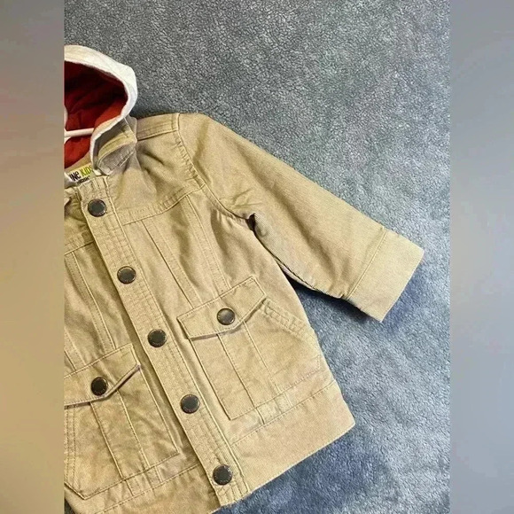 Genuine Kids from Oshkosh‎ hooded corduroy jacket size 18 months - Picture 10 of 11